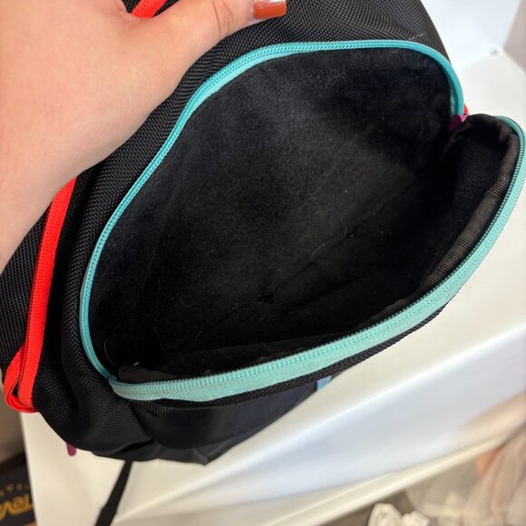 Nike Air Jordan HI-Vis Fluid backpack - Picture 4 of 7